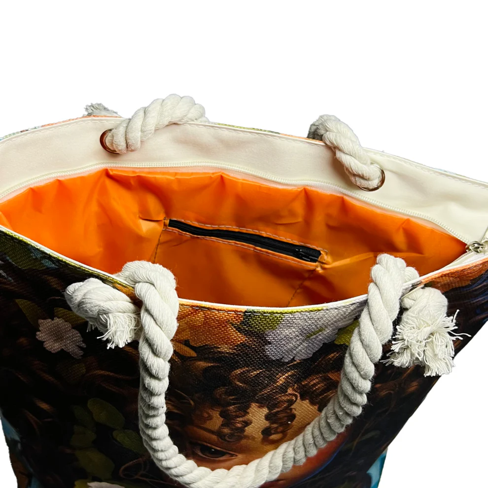 Miss Pretty Tote